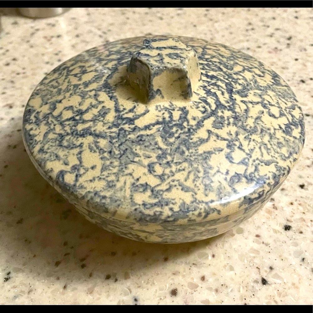 ROSEVILLE BOWL and LID